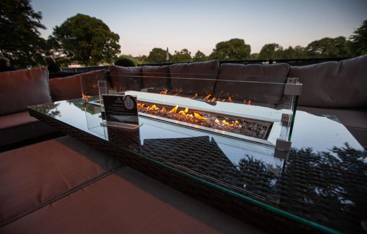 The Mere Golf Resort & Spa Mere (Cheshire) Exterior foto